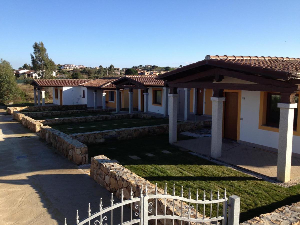 טנאונלה Residence S'Oggiastrone מראה חיצוני תמונה
