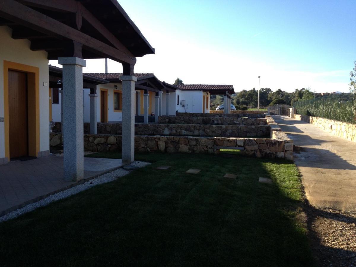 טנאונלה Residence S'Oggiastrone מראה חיצוני תמונה