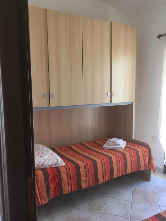 טנאונלה Residence S'Oggiastrone מראה חיצוני תמונה