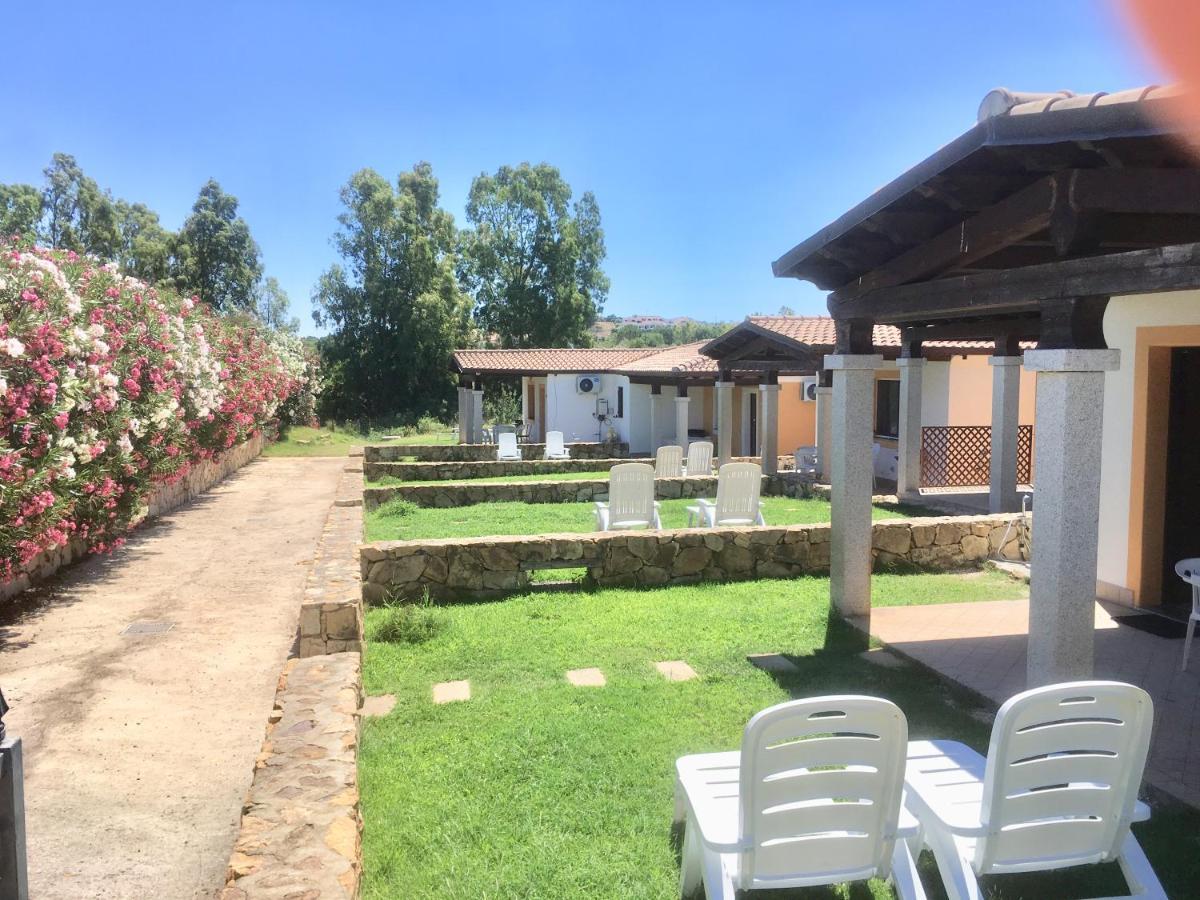 טנאונלה Residence S'Oggiastrone מראה חיצוני תמונה